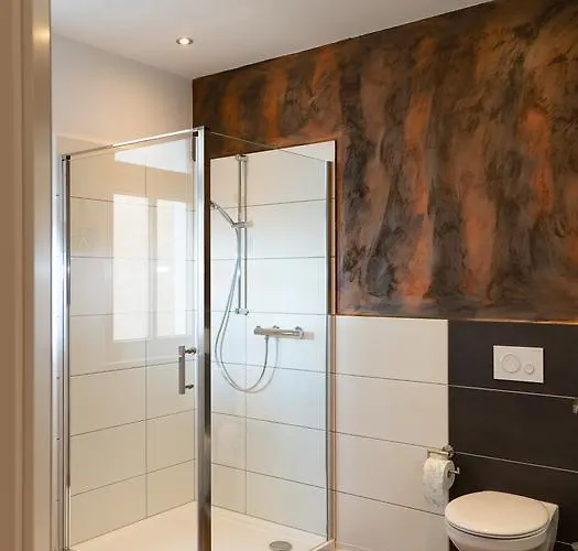 Appartement Tom's 2 *